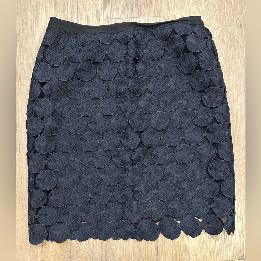 Elegant Navy Circle Pattern Skirt